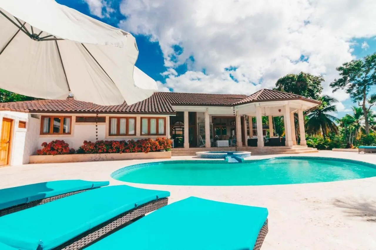 Villa Maud La Romana 0*,